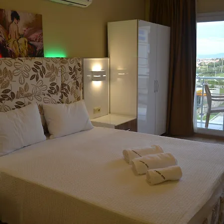 فندق Twins Çeşme