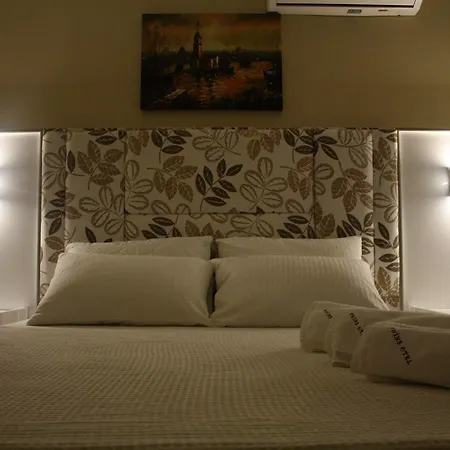 Twins Hotel Cesme