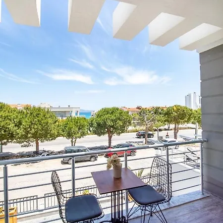 Twins Szálloda Çeşme