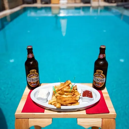 Twins מלון Çeşme