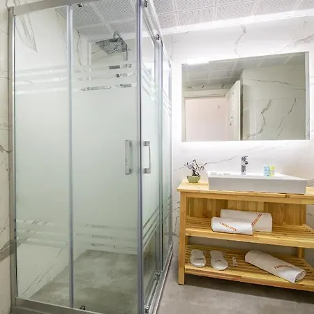 מלון Twins Çeşme