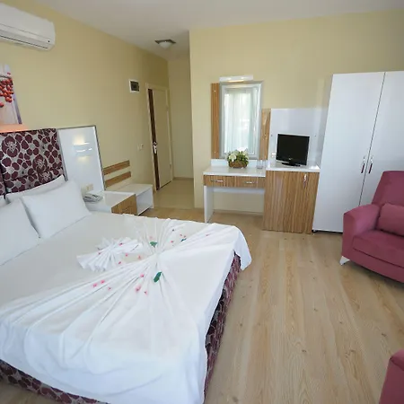 Twins מלון Çeşme